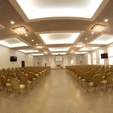 מלון Conference Hall Irpin' מראה חיצוני תמונה