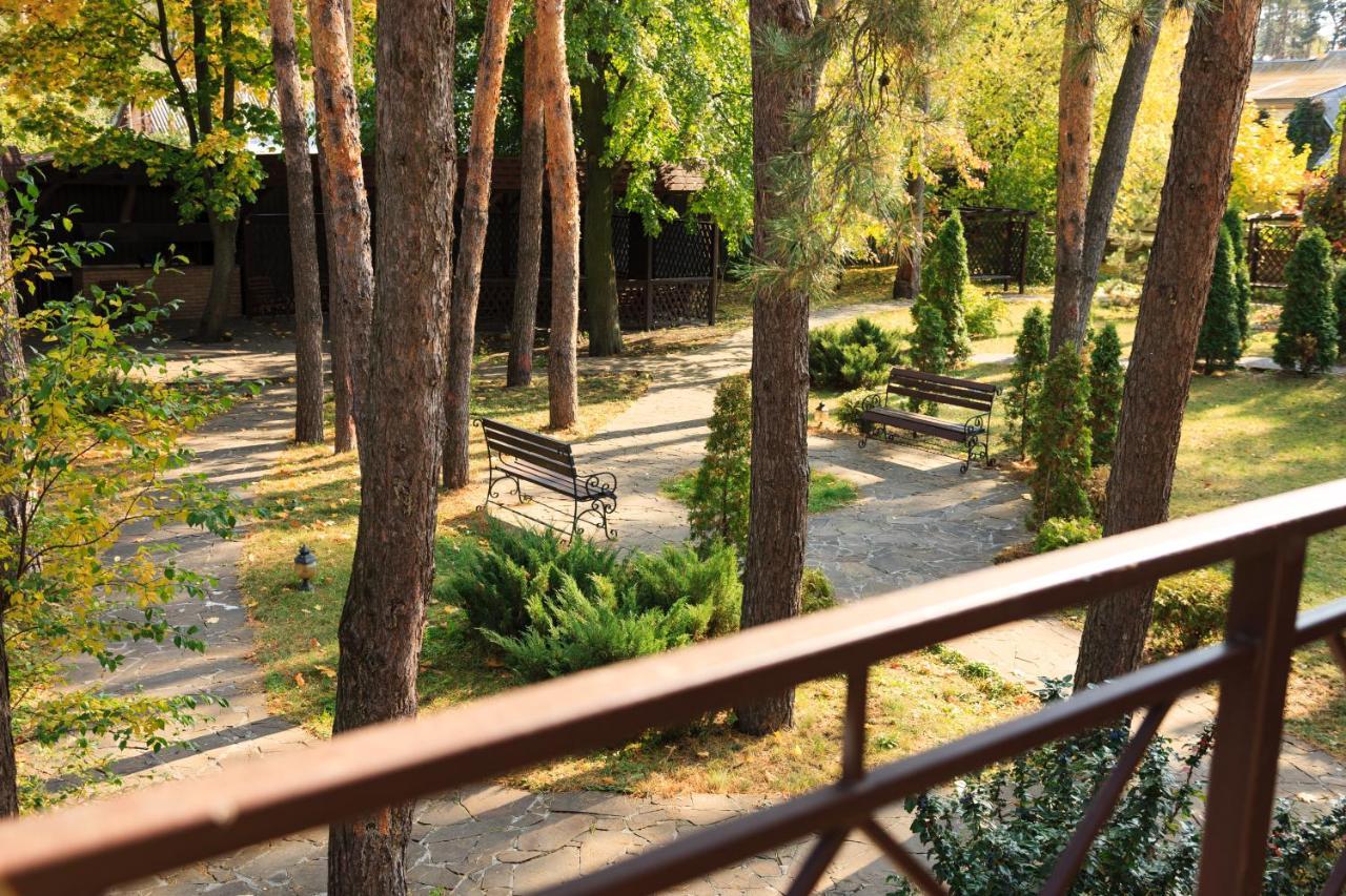 מלון Conference Hall Irpin' מראה חיצוני תמונה